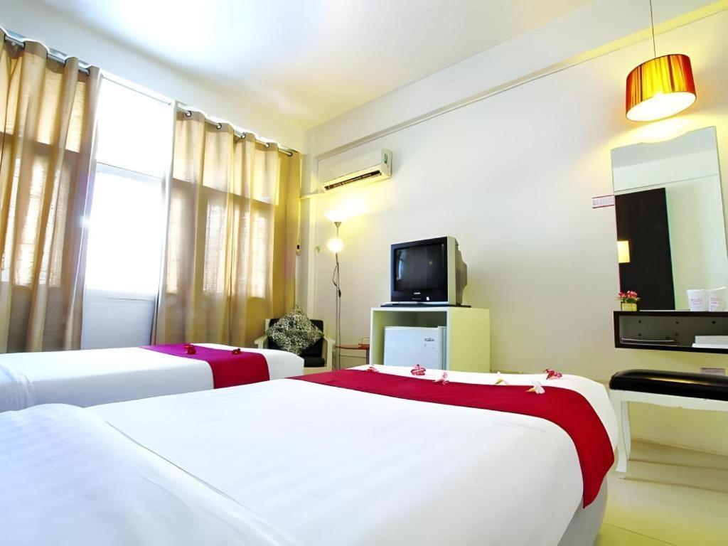 The Ratchathani Hotel Убонратчатхані Екстер'єр фото