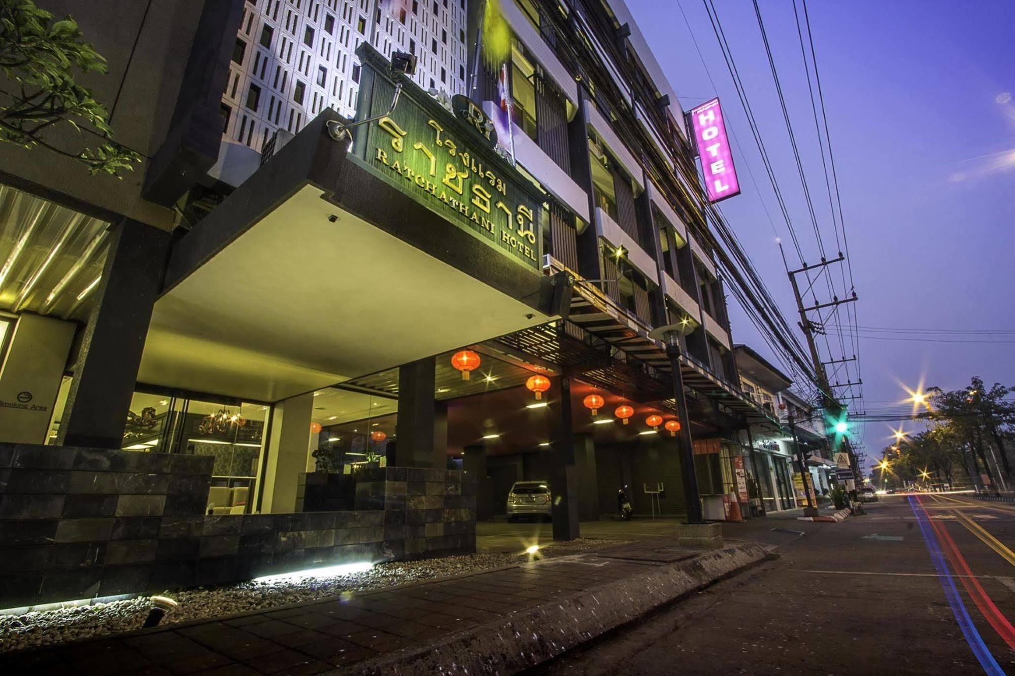 The Ratchathani Hotel Убонратчатхані Екстер'єр фото