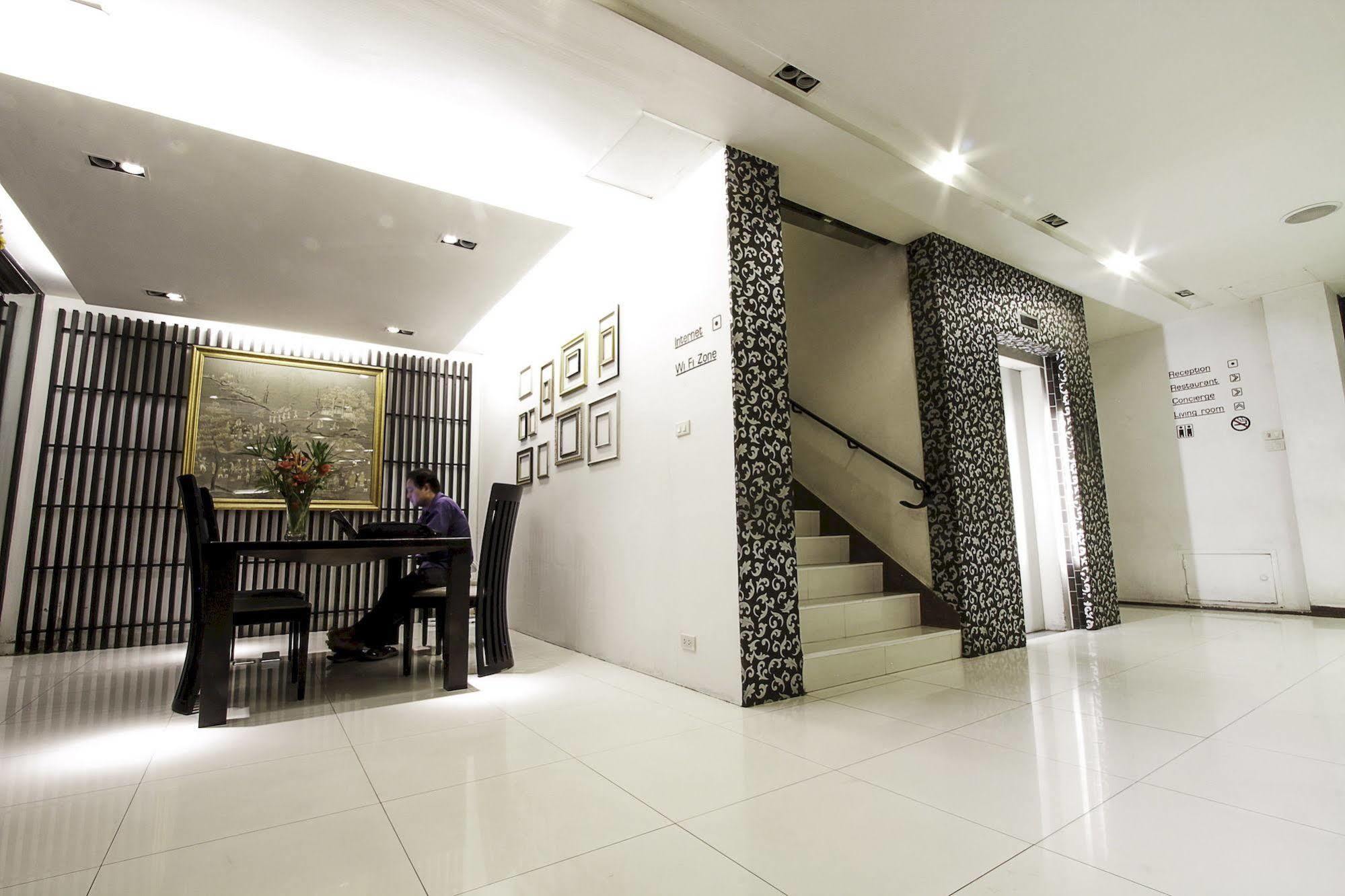 The Ratchathani Hotel Убонратчатхані Екстер'єр фото